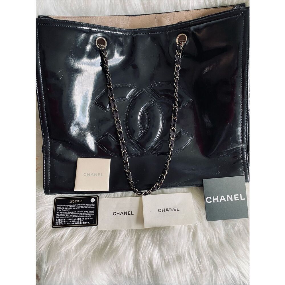 CHANEL Black Patent Leather Bon Bon Tote with Signature CC Emblem. Authentic.